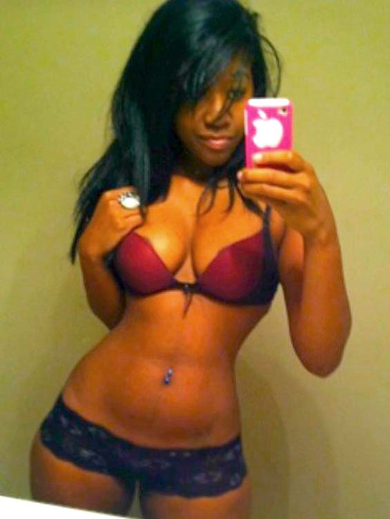 Hot Sexy Naked Black Girls - Very sexy nude black girls self pics - Nude Amateur Girls