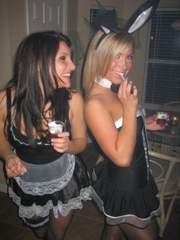 Sexy Female Halloween Porn - Some really sexy Halloween hotties showing cleavage - Nude Amateur Girls